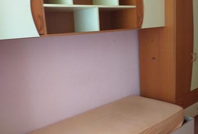 Apartament cu 3 camere decomandat în Micro 17