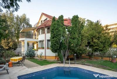 Casă cu 8 camere cu Piscina în Pipera