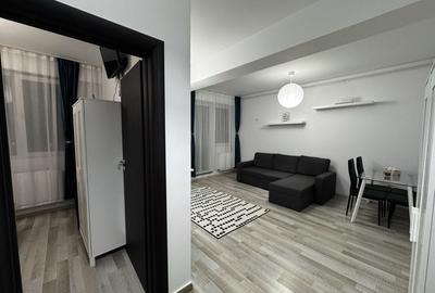 Apartament cu 2 camere semidecomandat în Roșu