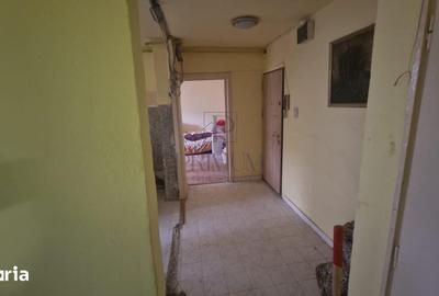 Apartament cu 2 camere decomandat în Soarelui