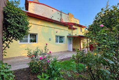 Casă individuală cu 2 camere cu Canalizare în Unirii