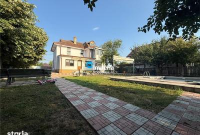 Casă cu 6 camere cu Teren 1330 Mp în Victoria - 2