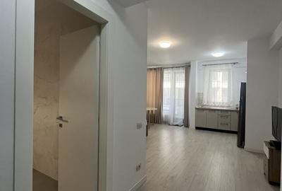 Garsonieră decomandată în Central