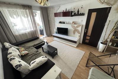 Apartament cu 2 camere decomandat, mobilat în Tomis Nord