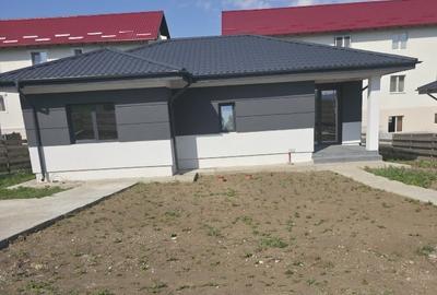 Casă individuală cu 3 camere cu Teren 500 Mp în Miroslava - 2