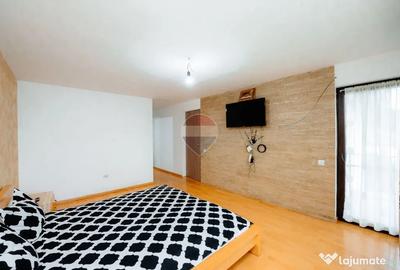 Casă cu 4 camere cu Teren 779 Mp în Piscani