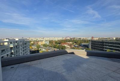 Apartament cu 3 camere decomandat în Parcul Carol