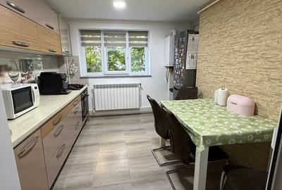 Apartament cu 2 camere decomandat în Micro 20 - 5
