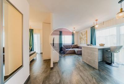 Apartament cu 2 camere semidecomandat, mobilat în Confecții