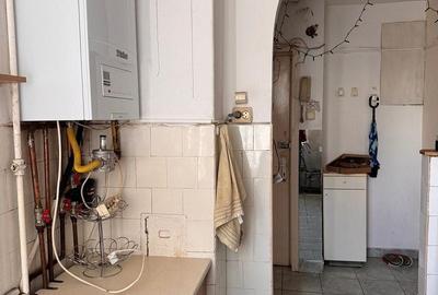 Apartament cu 3 camere în Republicii