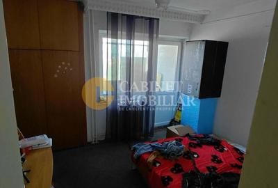Apartament cu 2 camere decomandat, mobilat în Bd. Independenței - 2