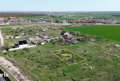 Teren de 700 mp, în Vânători - 2