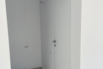 Spațiu comercial, de 77.660003662109 mp, în Dacia - 4