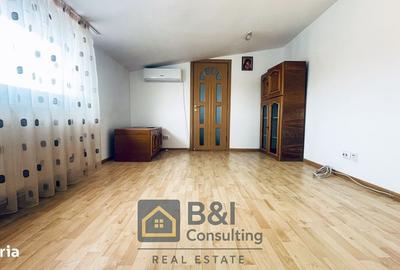 Apartament cu 2 camere decomandat în Nicolina
