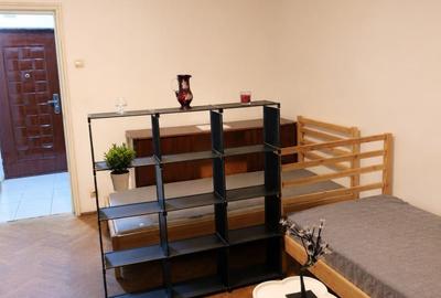 Garsonieră decomandată în Drumul Taberei