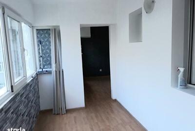 Apartament cu 2 camere semidecomandat în Colentina