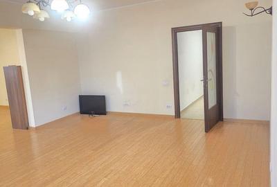Apartament cu 3 camere în Polonă - 2
