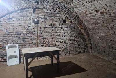 Garsonieră decomandată în Central - 1