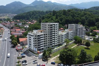 Apartament cu 2 camere decomandat în Dârste - 2