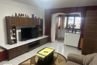 Apartament cu 2 camere decomandat în Răcădău