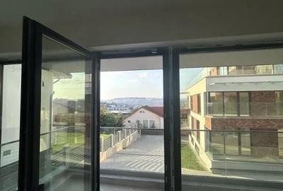 Casă cu 4 camere cu Canalizare în Andrei Mureșanu - 5