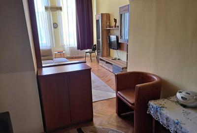 Apartament cu 2 camere semidecomandat în Ultracentral