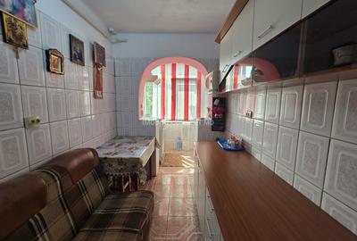 Apartament cu 2 camere decomandat, mobilat în Vest - 13