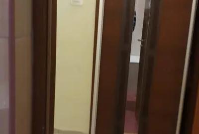 Garsonieră semidecomandată în Apărătorii Patriei