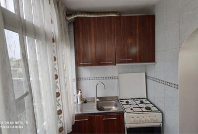 Apartament cu 2 camere decomandat în Rovine - 6