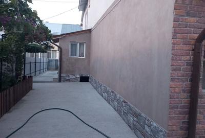 Apartament cu 3 camere decomandat în Central - 2