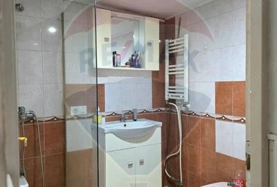 Casă cu Teren 262 Mp în Vitrometan - 8