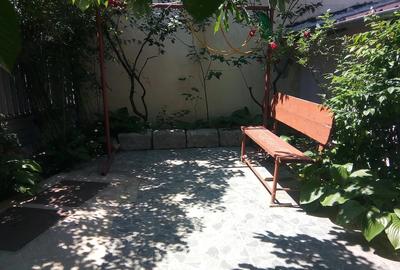 Casă cu 3 camere cu Teren 52 Mp în Nord