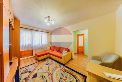 Apartament cu 2 camere semidecomandat, mobilat în Aurel Vlaicu