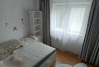 Apartament cu 2 camere decomandat, mobilat în Berceni