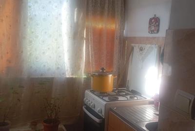 Apartament cu 2 camere decomandat în Letea Veche - 3