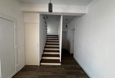 Casă cu 3 camere în Dâmbu - 2