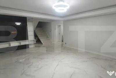 Casă cu 4 camere cu Teren 800 Mp în Central - 2