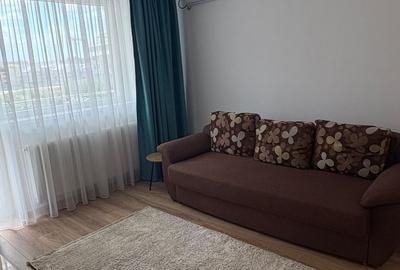 Apartament cu 2 camere decomandat în Cățelu