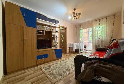 Apartament cu 2 camere nedecomandat în Km 4 - 1