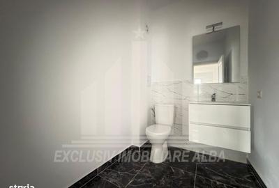 Apartament cu 3 camere în Ampoi 3