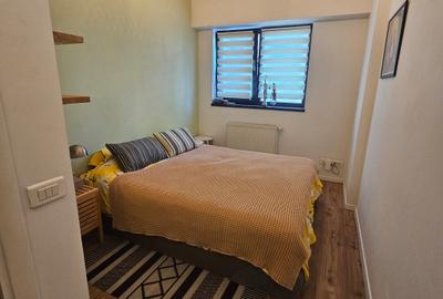 Apartament cu 3 camere decomandat în Mihai Bravu
