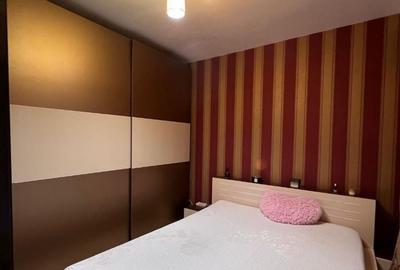 Apartament cu 3 camere decomandat în 13 Septembrie