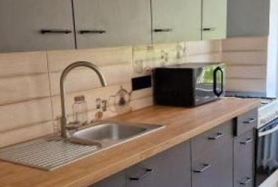 Apartament cu 3 camere, mobilat în Iancului
