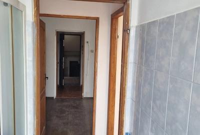 Apartament cu 2 camere semidecomandat în Bucureștii Noi
