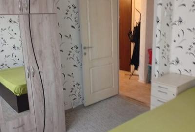 Apartament cu 2 camere decomandat în Sâmbăta de Sus