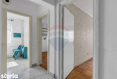 Apartament cu 2 camere decomandat în Romanilor - 12