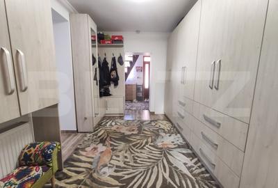 Casă cu 4 camere cu Teren 1483 Mp în Vetiș