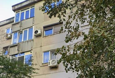 Apartament cu 2 camere decomandat în Colentina