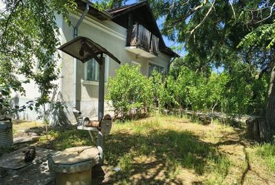 Casă individuală cu 3 camere cu Teren 3700 Mp în Ragu