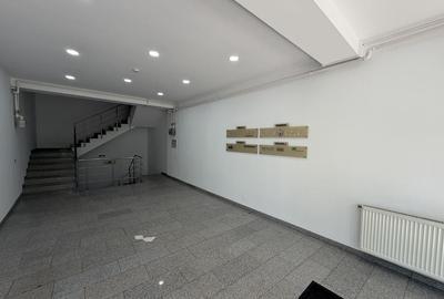Spațiu comercial, de 90 mp, în Central - 2